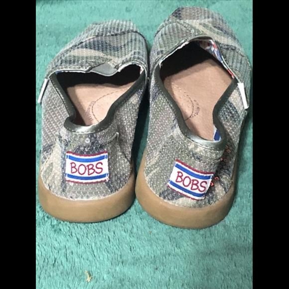 Skechers BOBs Pillow Arch Slip-On Flat Cameo Green  Size 7 S/N 39591 - Picture 6 of 8